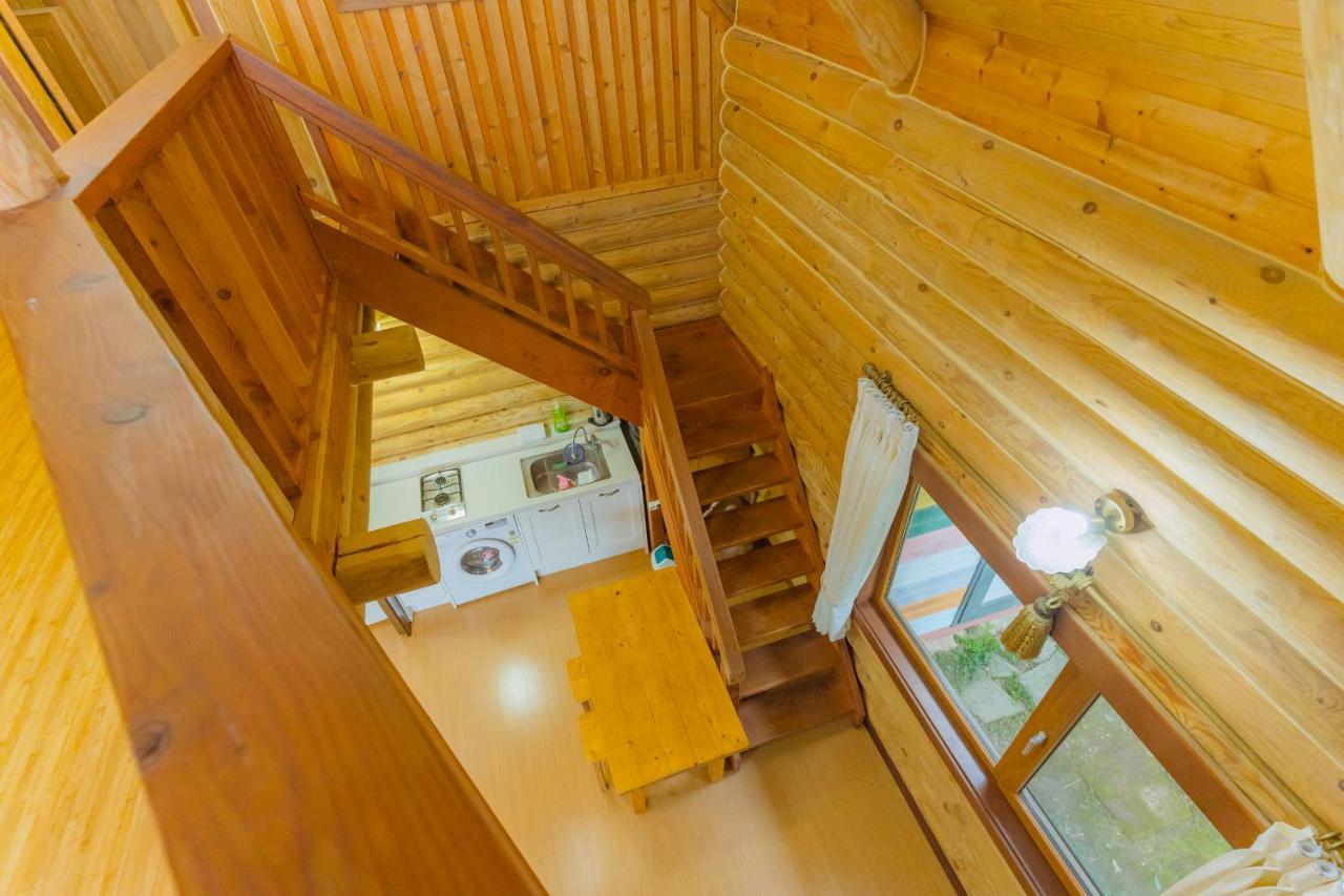 Jungmun Log Pension & Resort ซอกวีโพ ภายนอก รูปภาพ